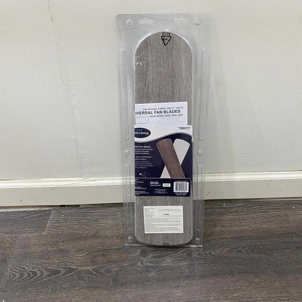 (1) Harbor Breeze Replacement Ceiling Fan Blade 42" - 52" UNIVERSAL 2 Sided